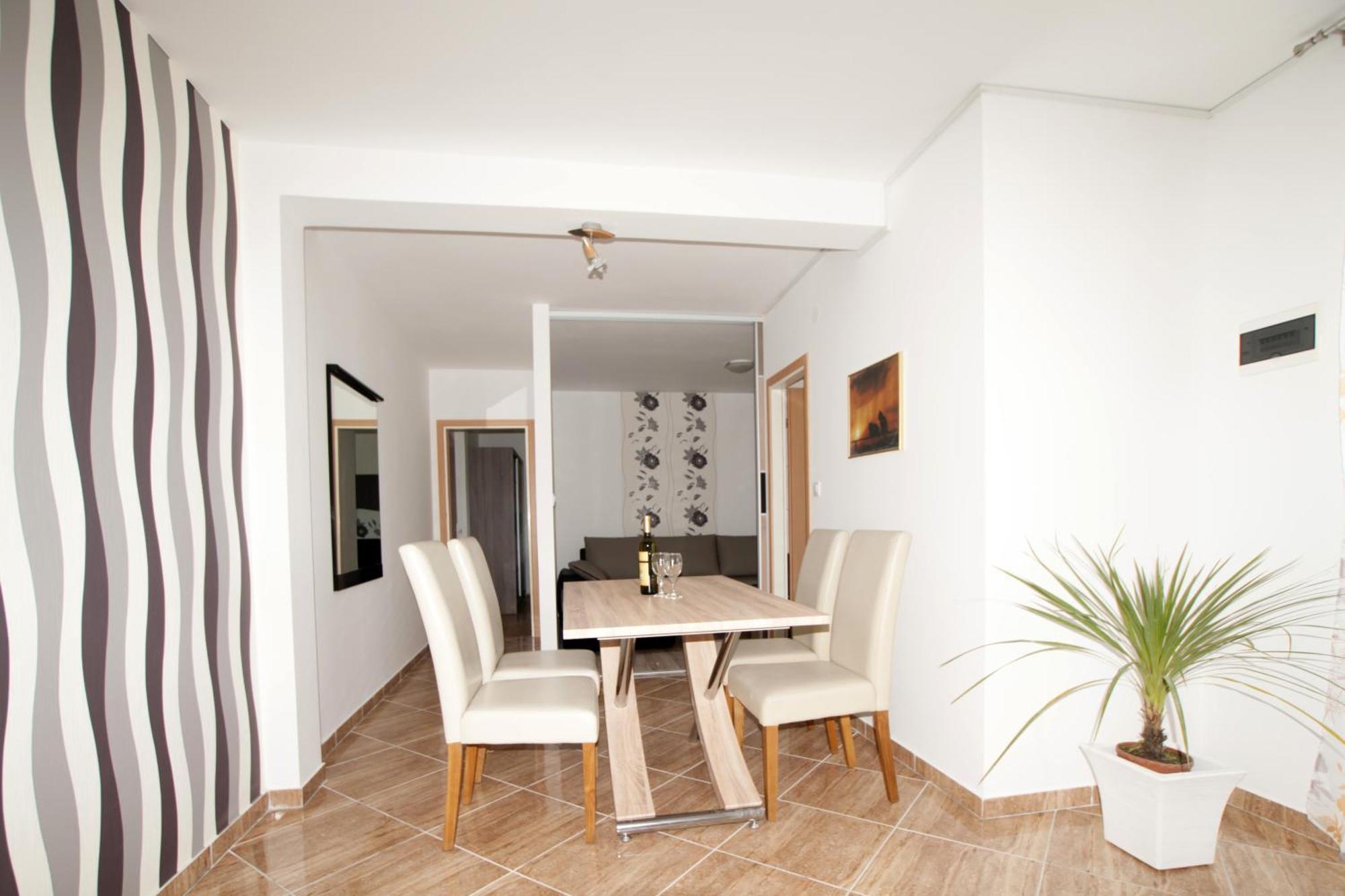 Apartments Toka 돈제페트레케인 객실 사진