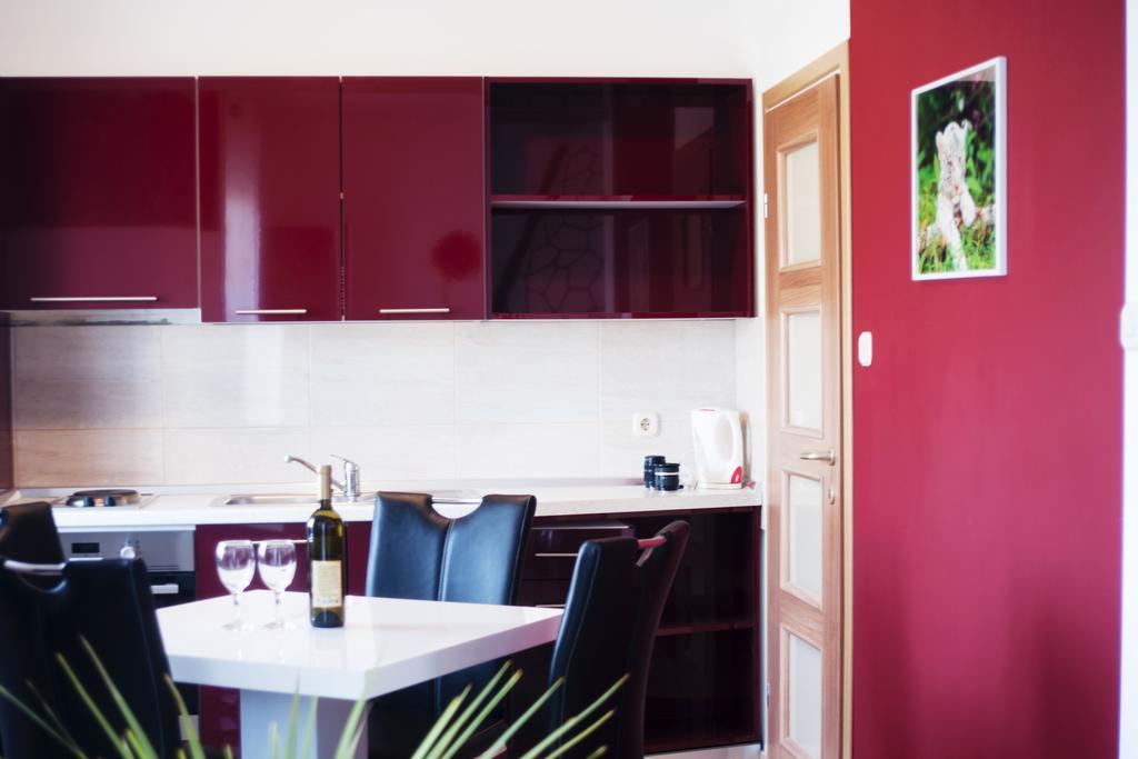 Apartments Toka 돈제페트레케인 객실 사진